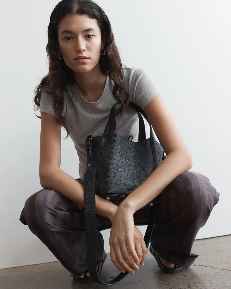 THE HORSE // Alexie Tote BLACK
