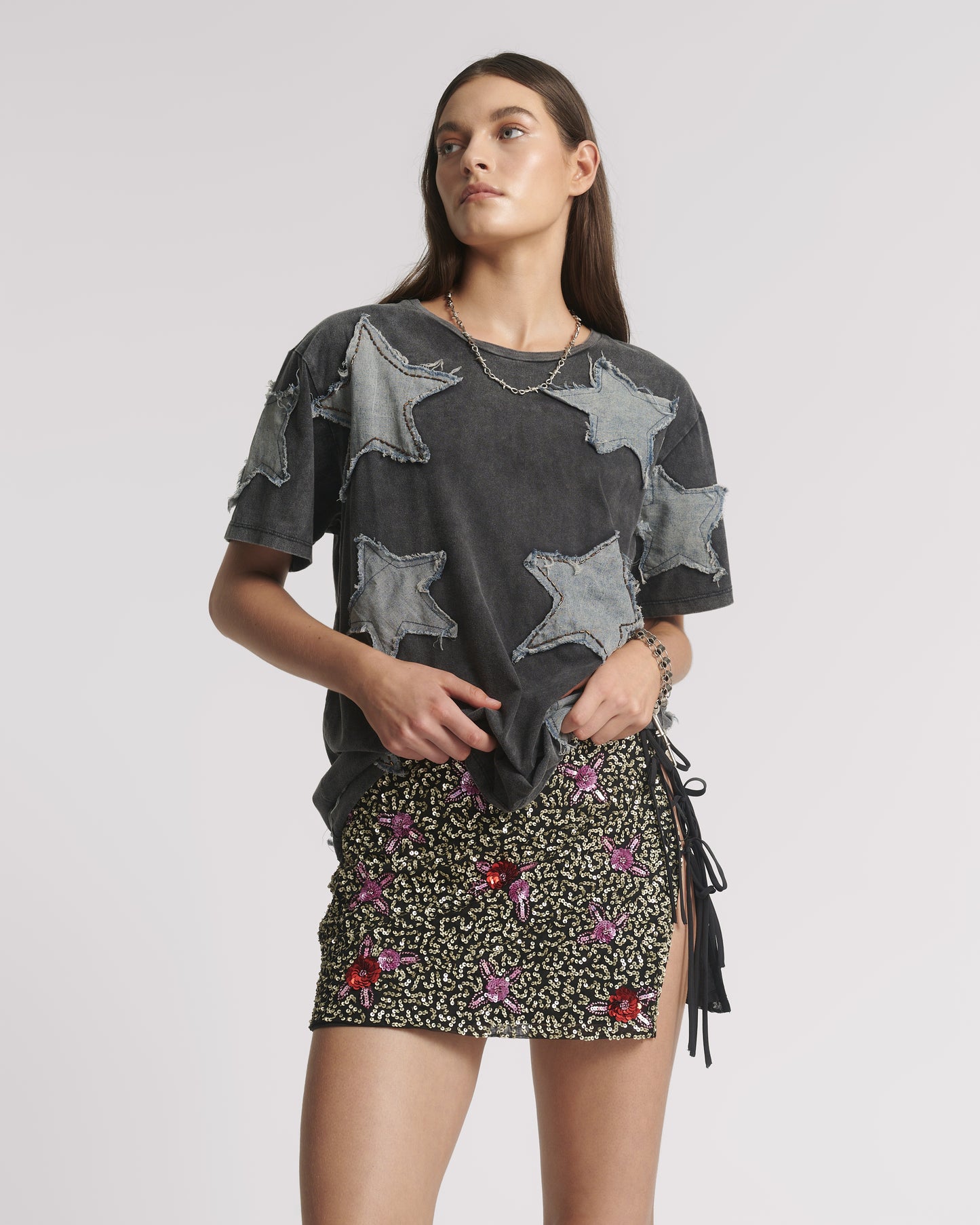 ONE TEASPOON // Denim Star Embellished Boyfriend Tee CHARCOAL