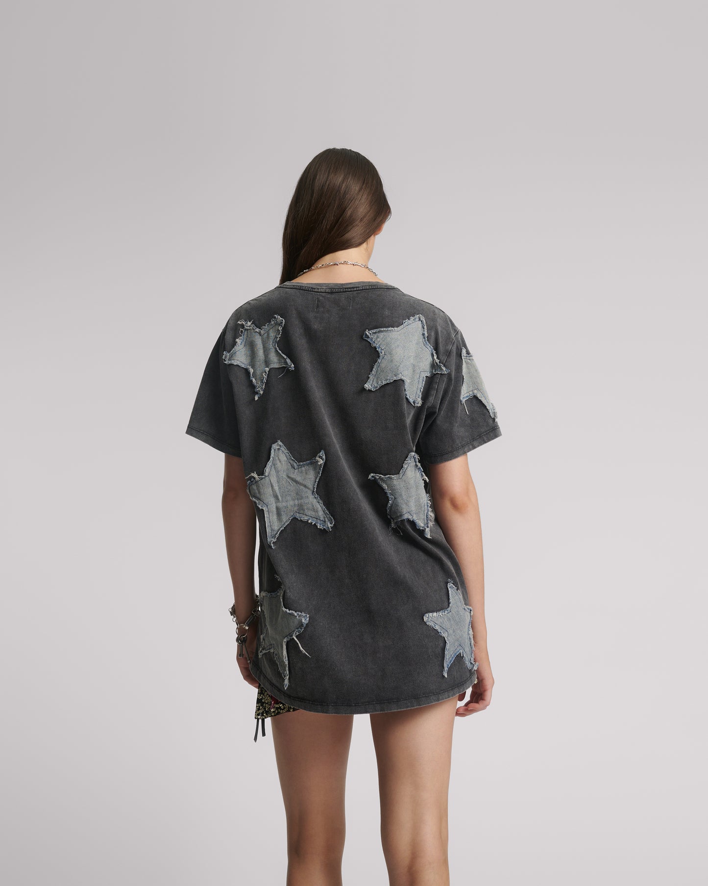 ONE TEASPOON // Denim Star Embellished Boyfriend Tee CHARCOAL