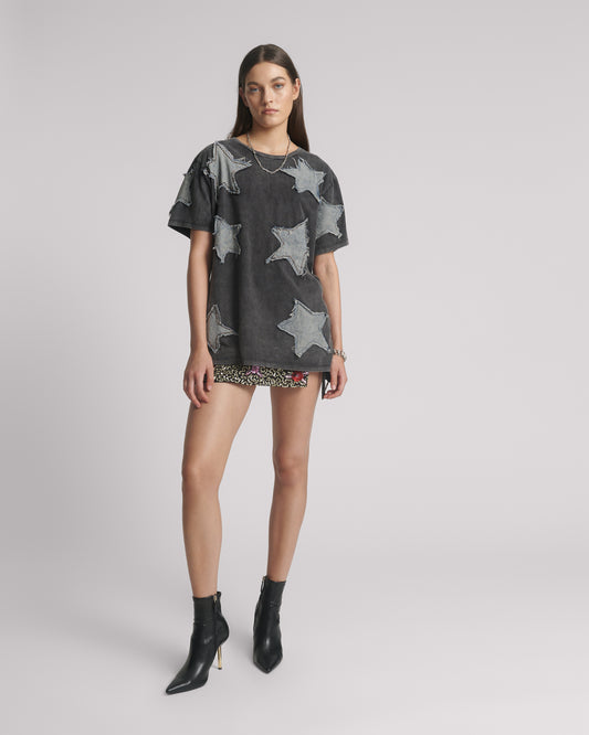 ONE TEASPOON // Denim Star Embellished Boyfriend Tee CHARCOAL