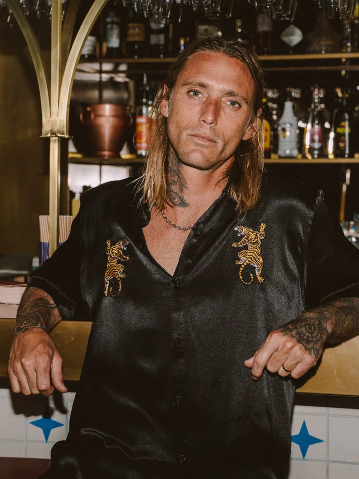 BILLY BONES // Bernie Bones Tiger Silk Shirt BLACK