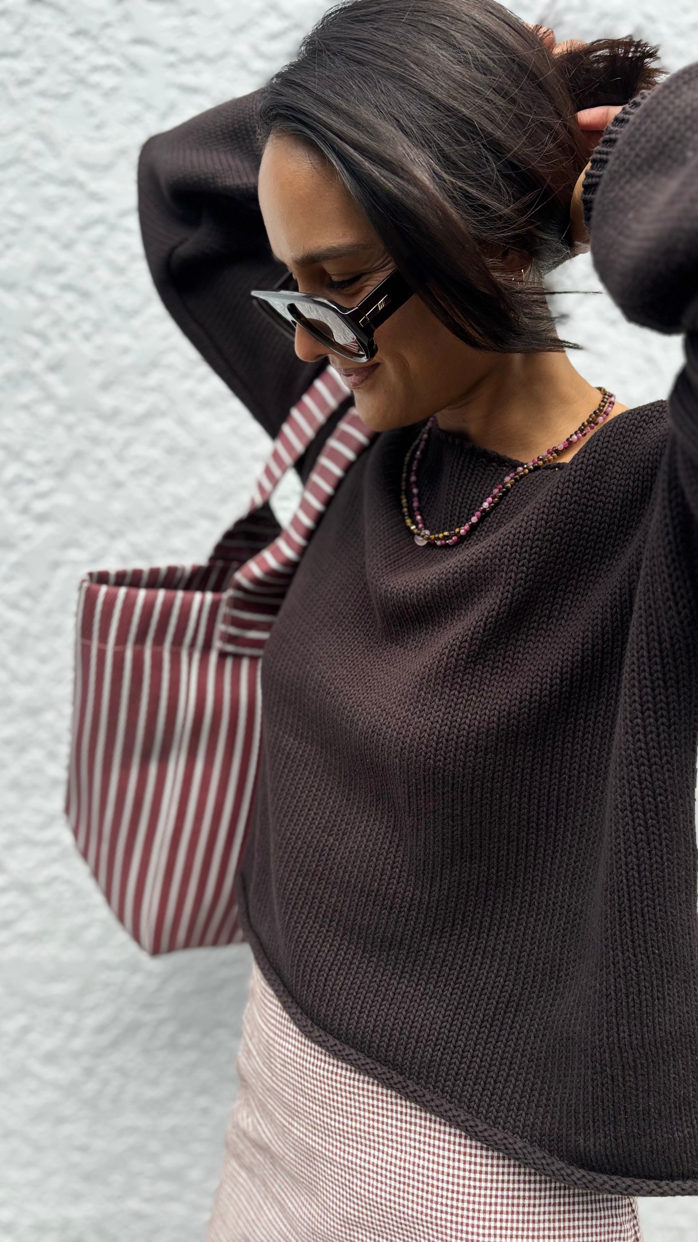 Close Sweater CHOCOLATE