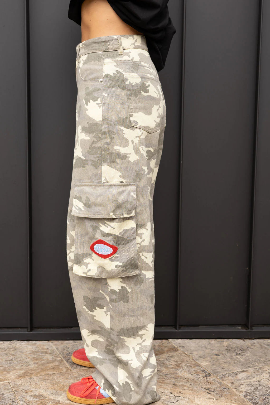 LUNA LANE // Cleo Cargos CAMO