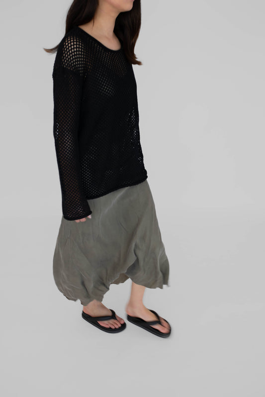 BEIGED // The Net Jumper BLACK