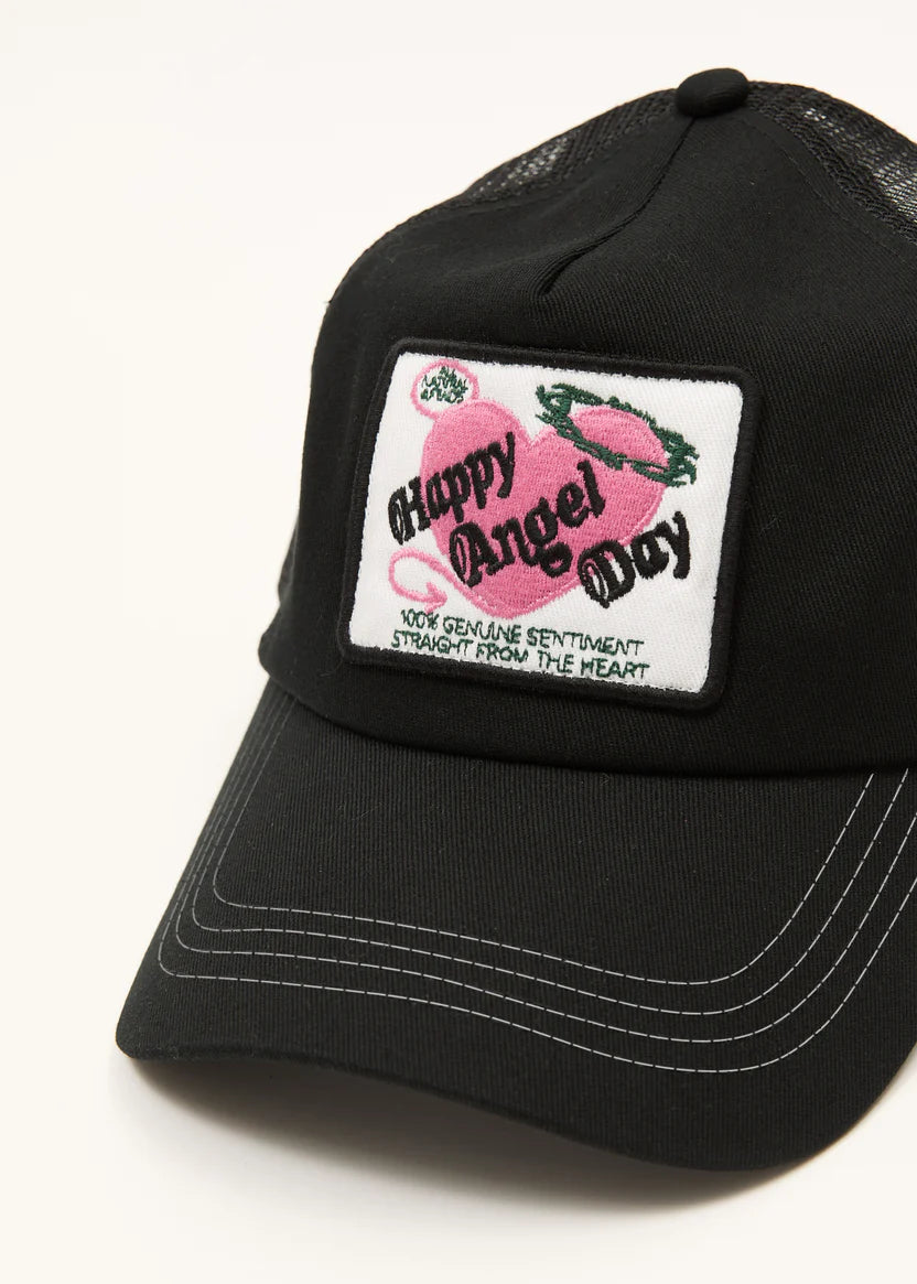 Genuine Sentiment Trucker Cap BLACK