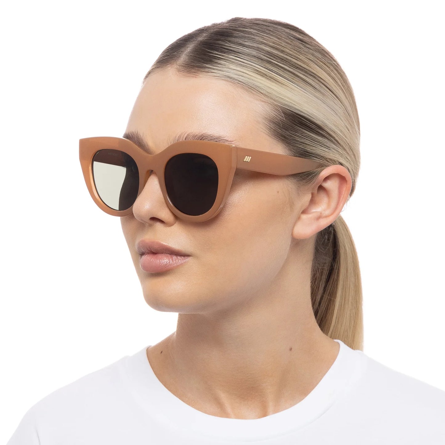 LE SPECS // Air Heart CARAMEL