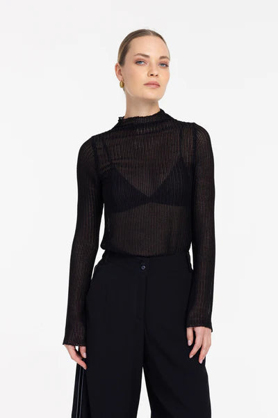 BLAK // A Little Bit More Top BLACK