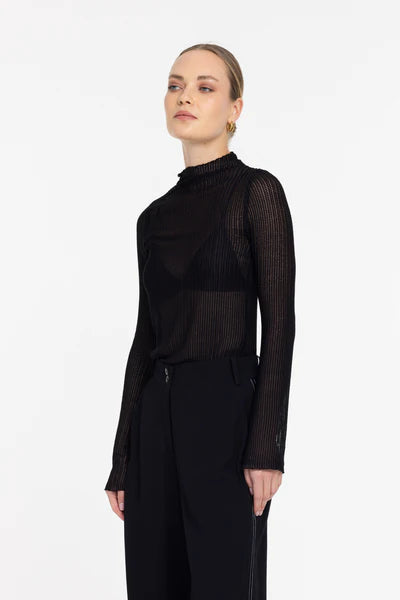 A Little Bit More Top BLACK