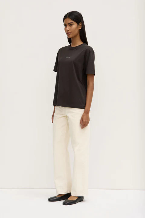 ASSEMBLY LABEL // Atelier Logo Tee WASHED BLACK
