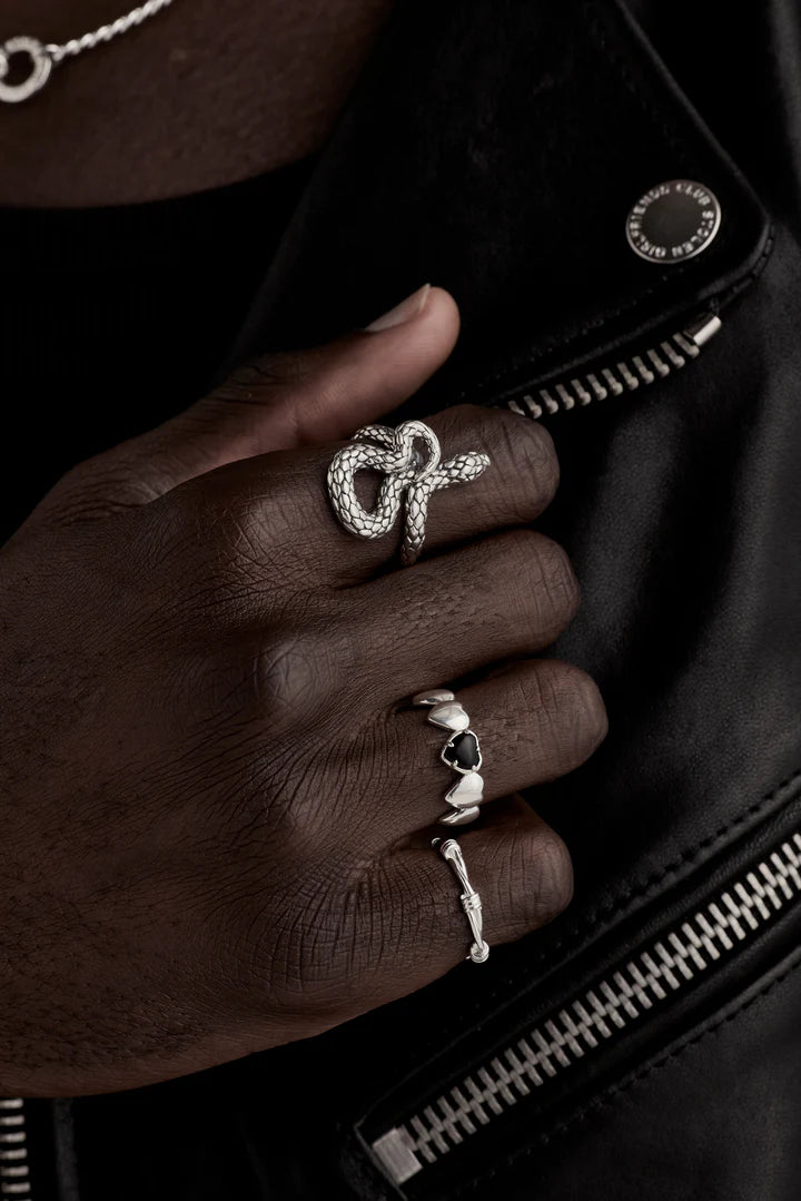 SGC // Band Of Hearts Ring ONYX