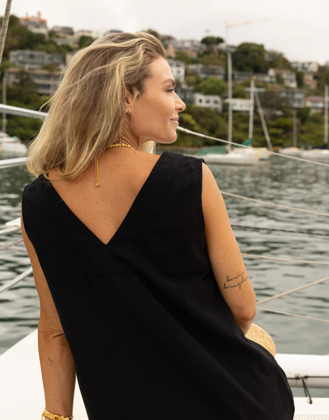 LUNA LANE // Banks Shift Dress BLACK