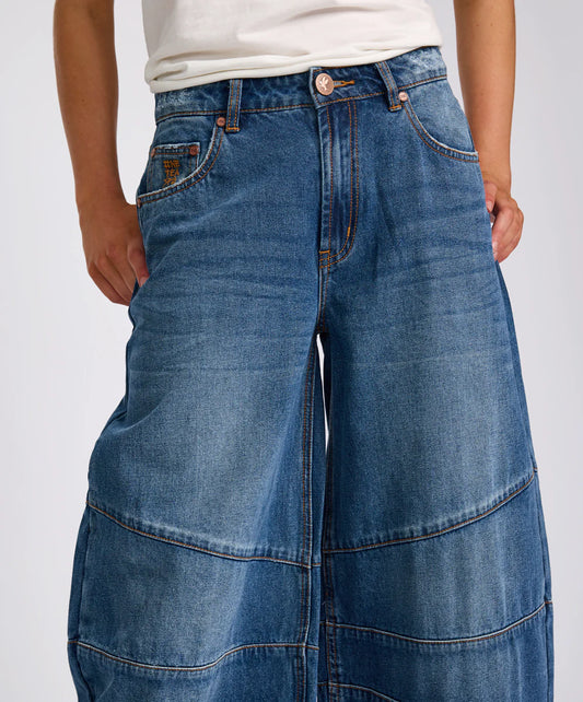 ONE TEASPOON // Mid Waist Barrel Jeans DEEP PACIFICA