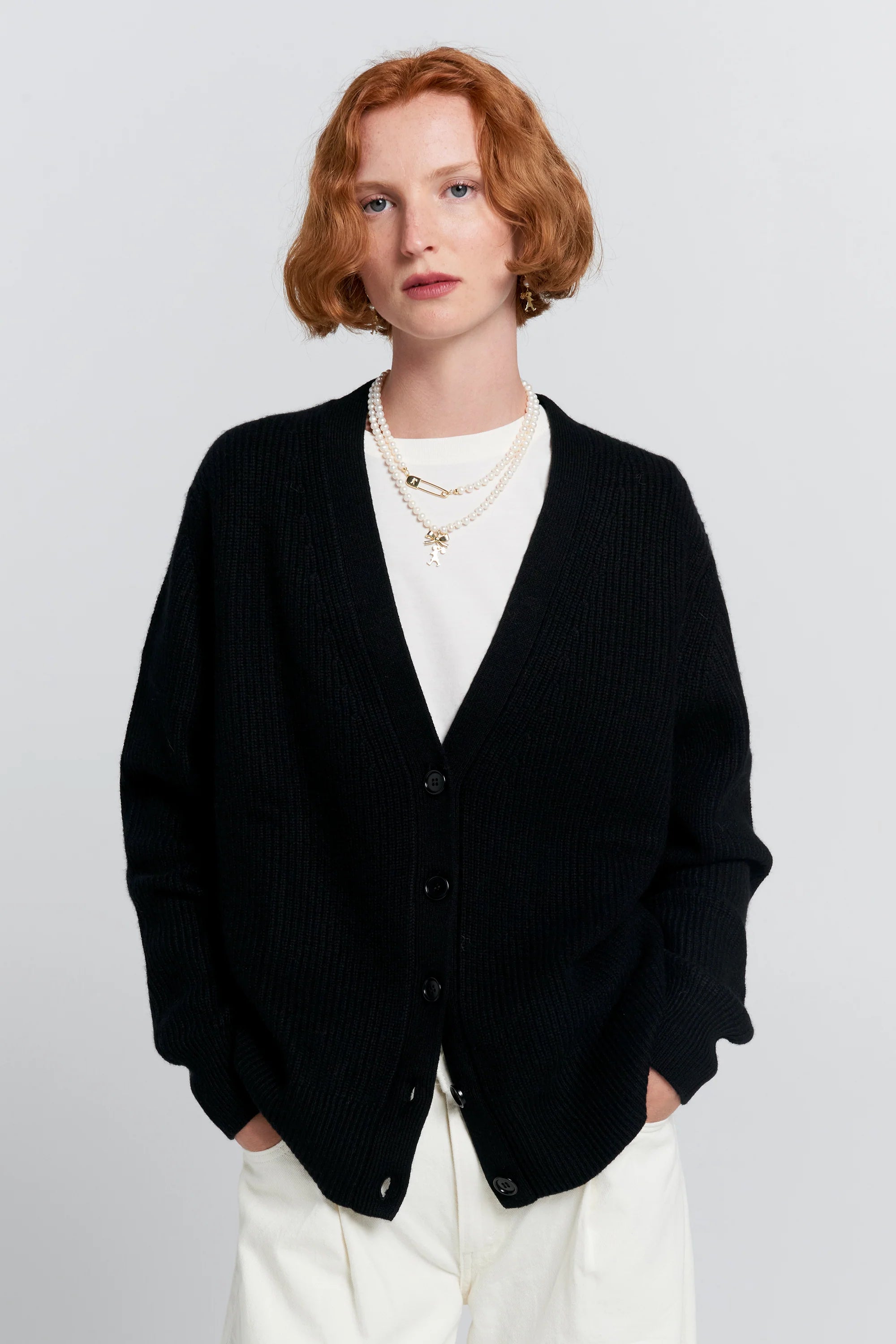 Bessie Cashmere Cadigan BLACK
