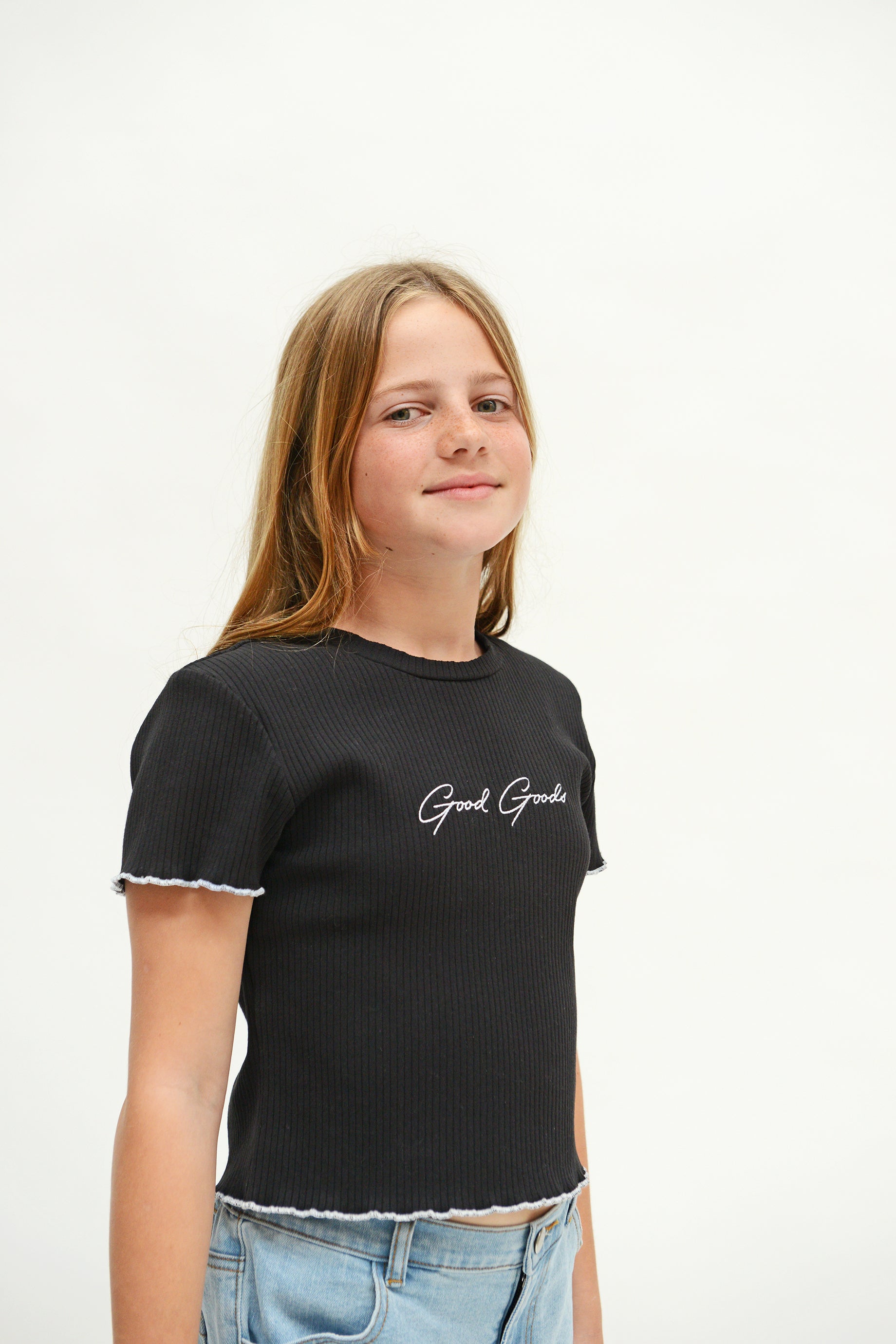 GOOD GOODS // Macie Tee BLACK/WHITE
