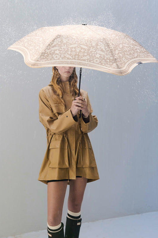 KAREN WALKER // Blunt Metro x KW Umbrella FILIGREE