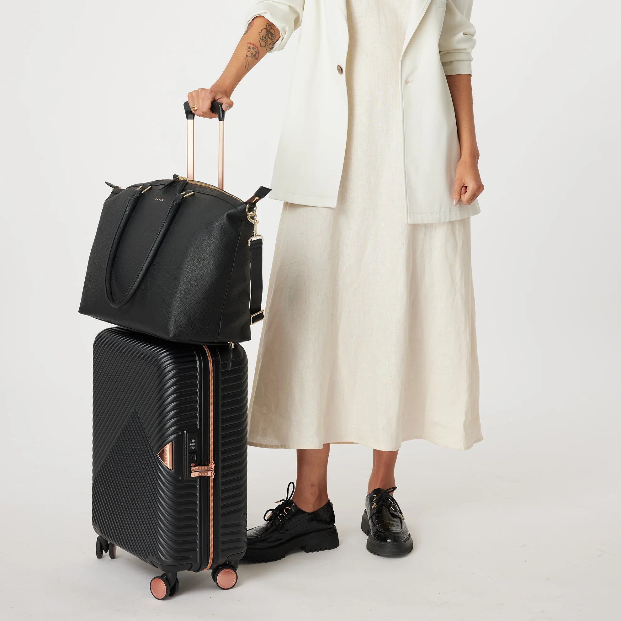 Suitcase Medium BLACK/ROSEGOLD
