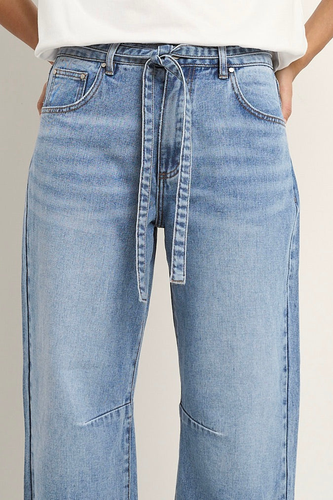 STORIES BE TOLD // Campus Tie Waist Barrel Jean LIGHT BLUE