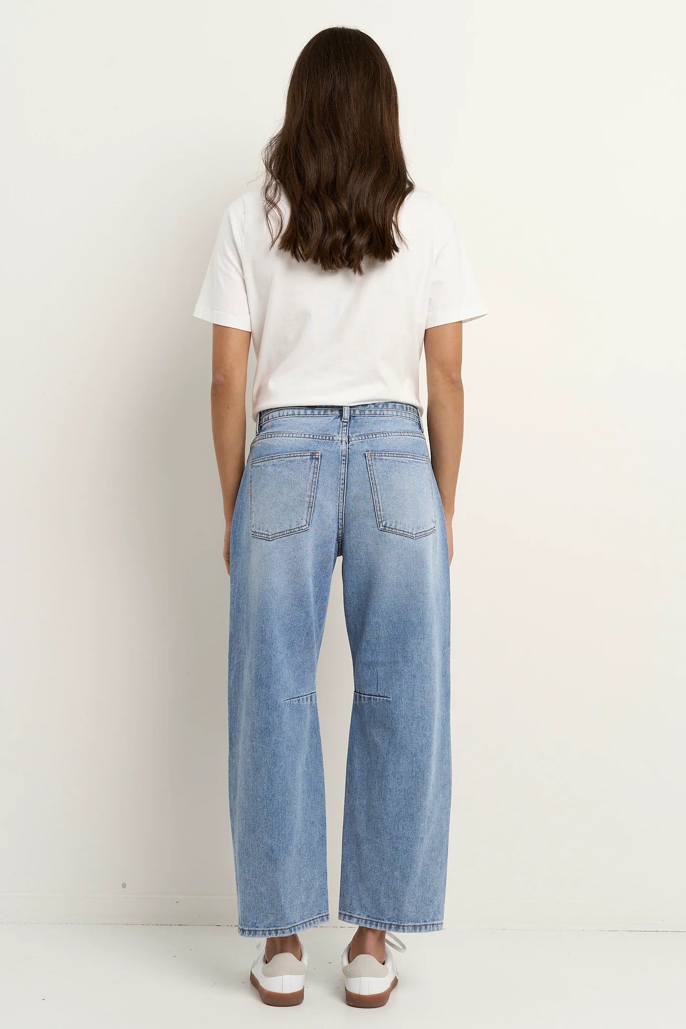 STORIES BE TOLD // Campus Tie Waist Barrel Jean LIGHT BLUE