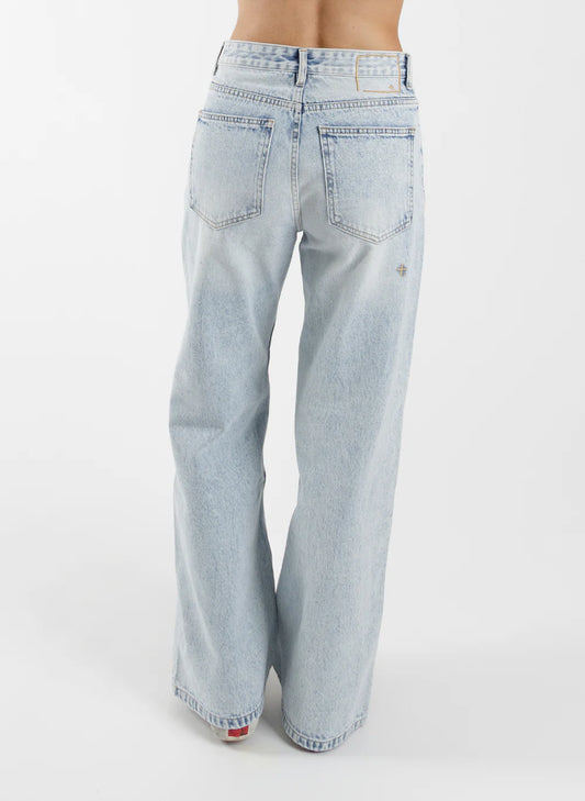 FEDERATION // Chill Jean WASHED BLUE