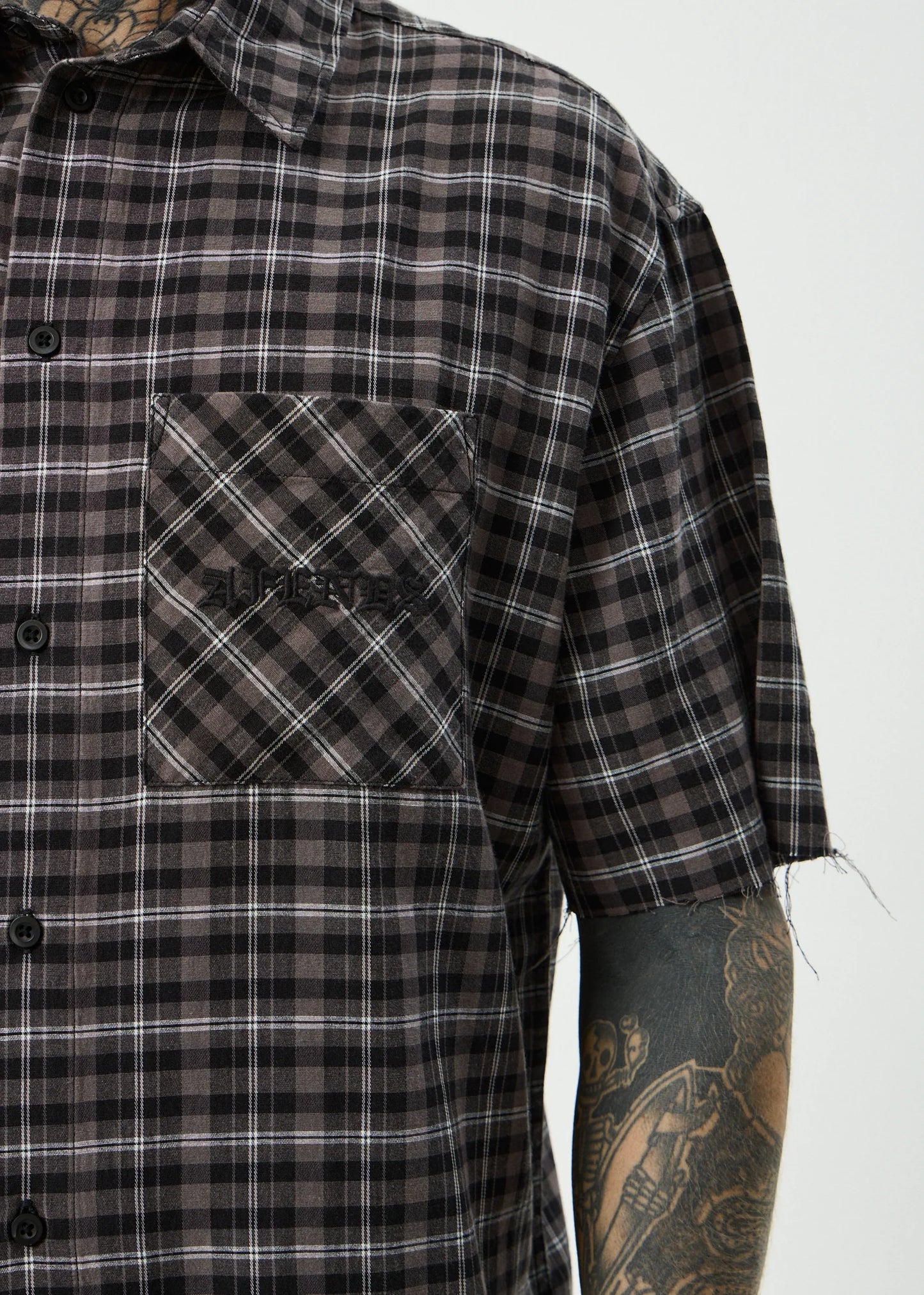 AFENDS // Darkness SS Shirt BLACK CHECK