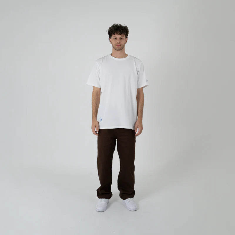 CRATE // Do Great Tee WHITE