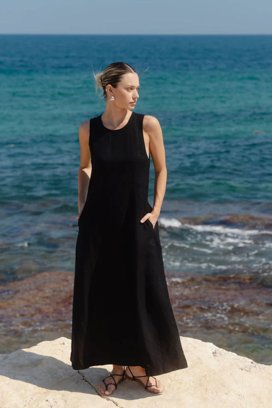 RE:UNION LABEL // Easygoing Midi Dress BLACK