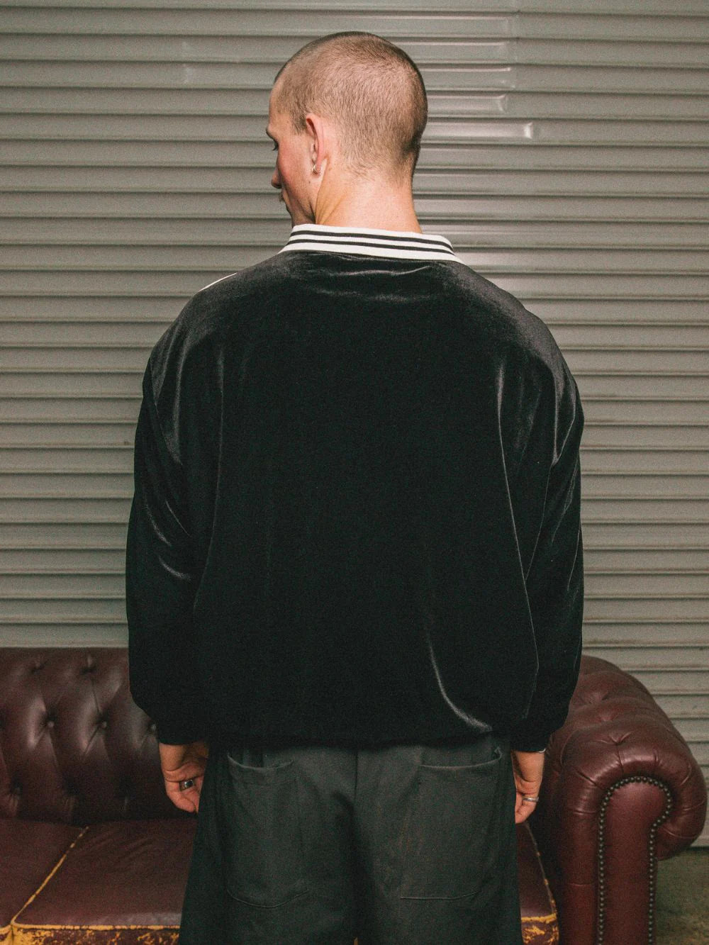 BILLY BONES // FC Velvet Sweater BLACK