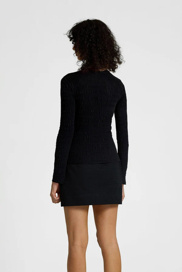 Gigi Top BLACK TEXTURE