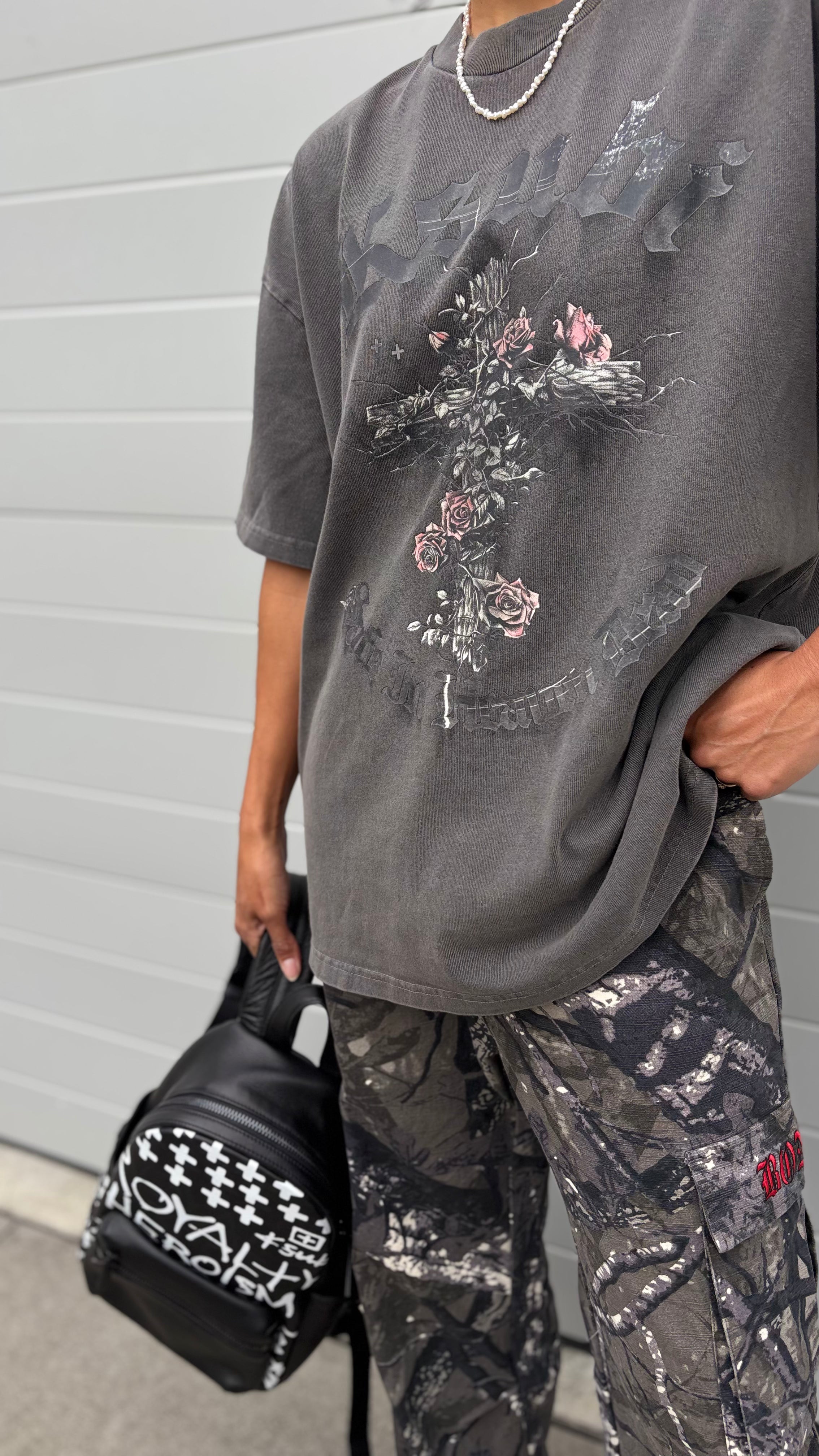 KSUBI // Thorned Ekcess Tee CHARCOAL