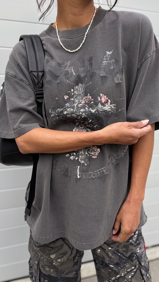 KSUBI // Thorned Ekcess Tee CHARCOAL