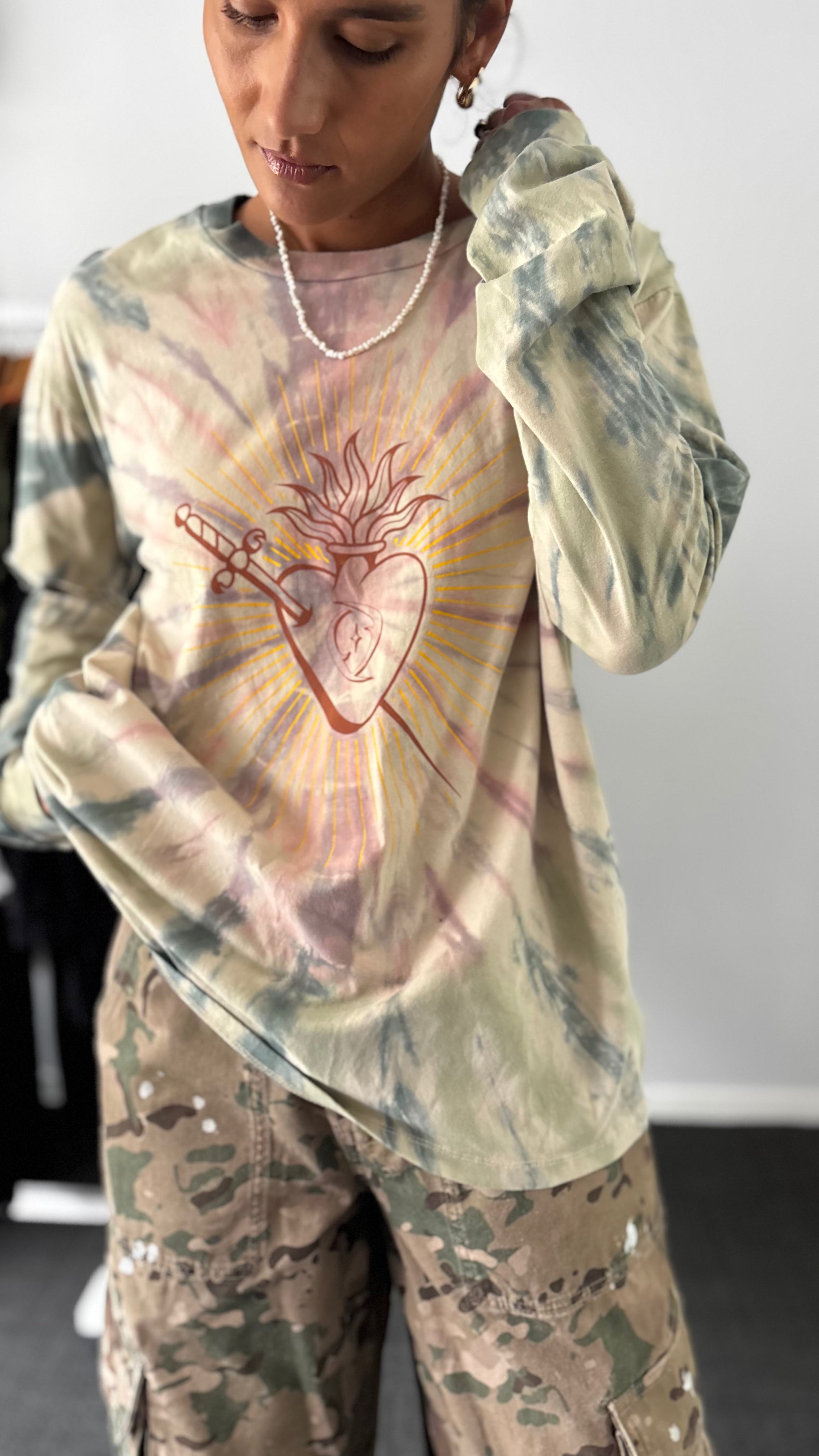 PRE-LOVED // ONE TEASPOON Heart o Steel LS Top
