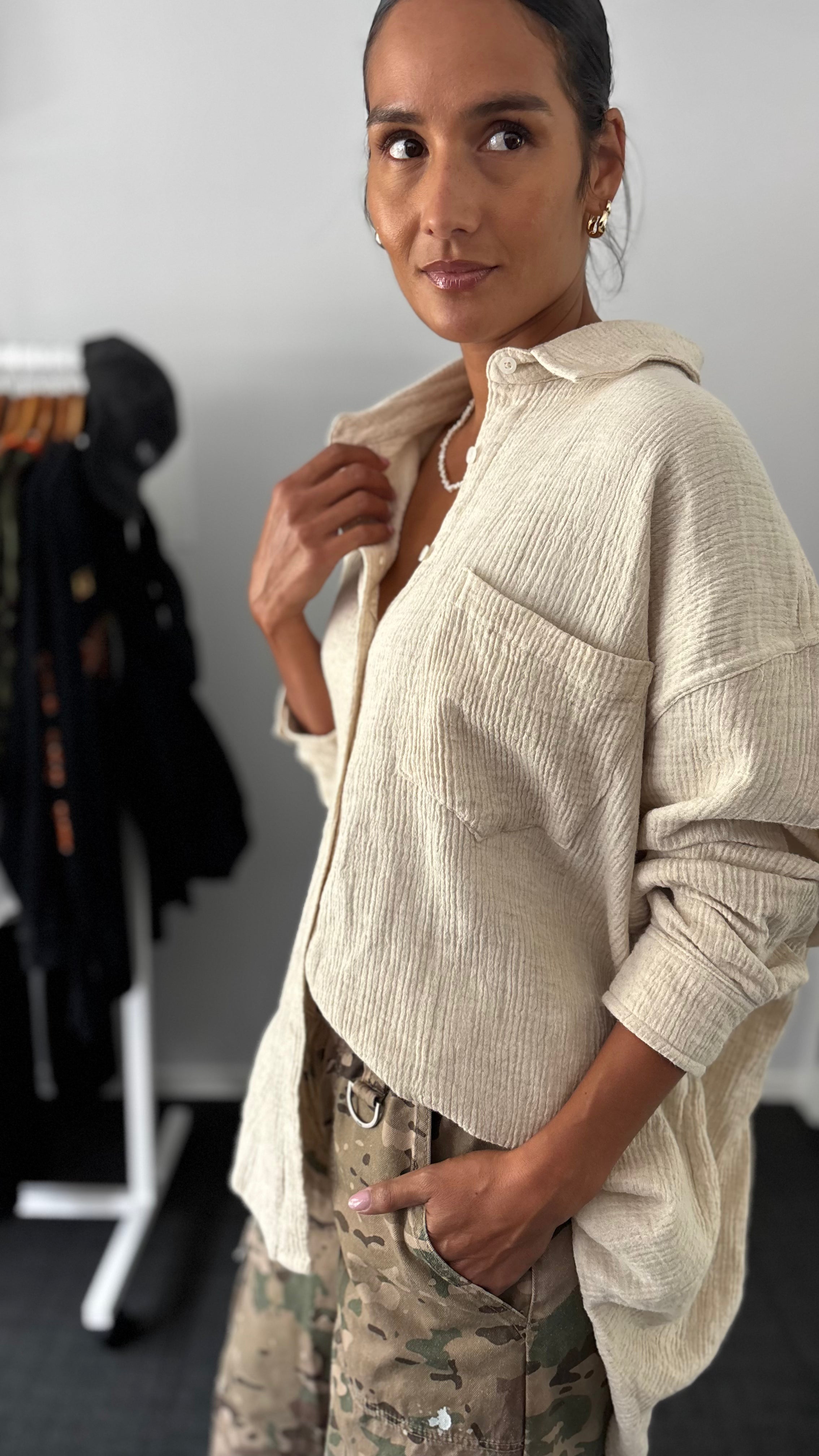 PRE-LOVED // BEIGED Everyday Shirt