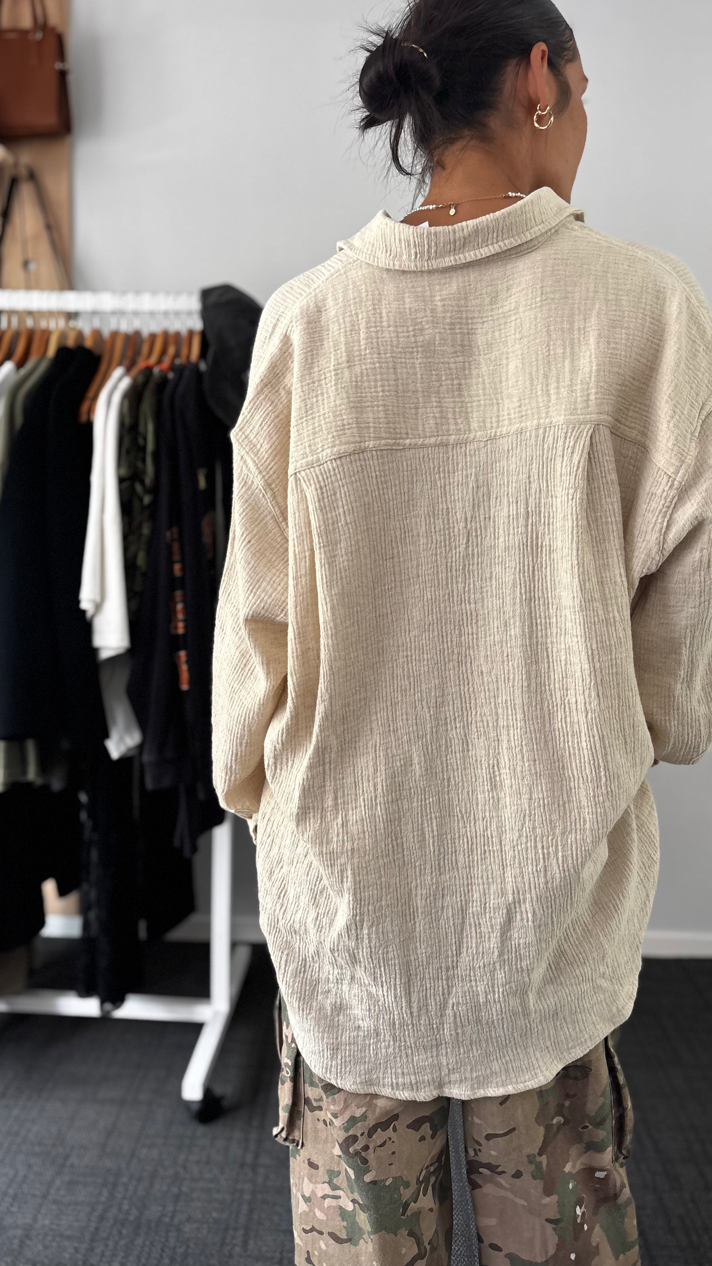 PRE-LOVED // BEIGED Everyday Shirt