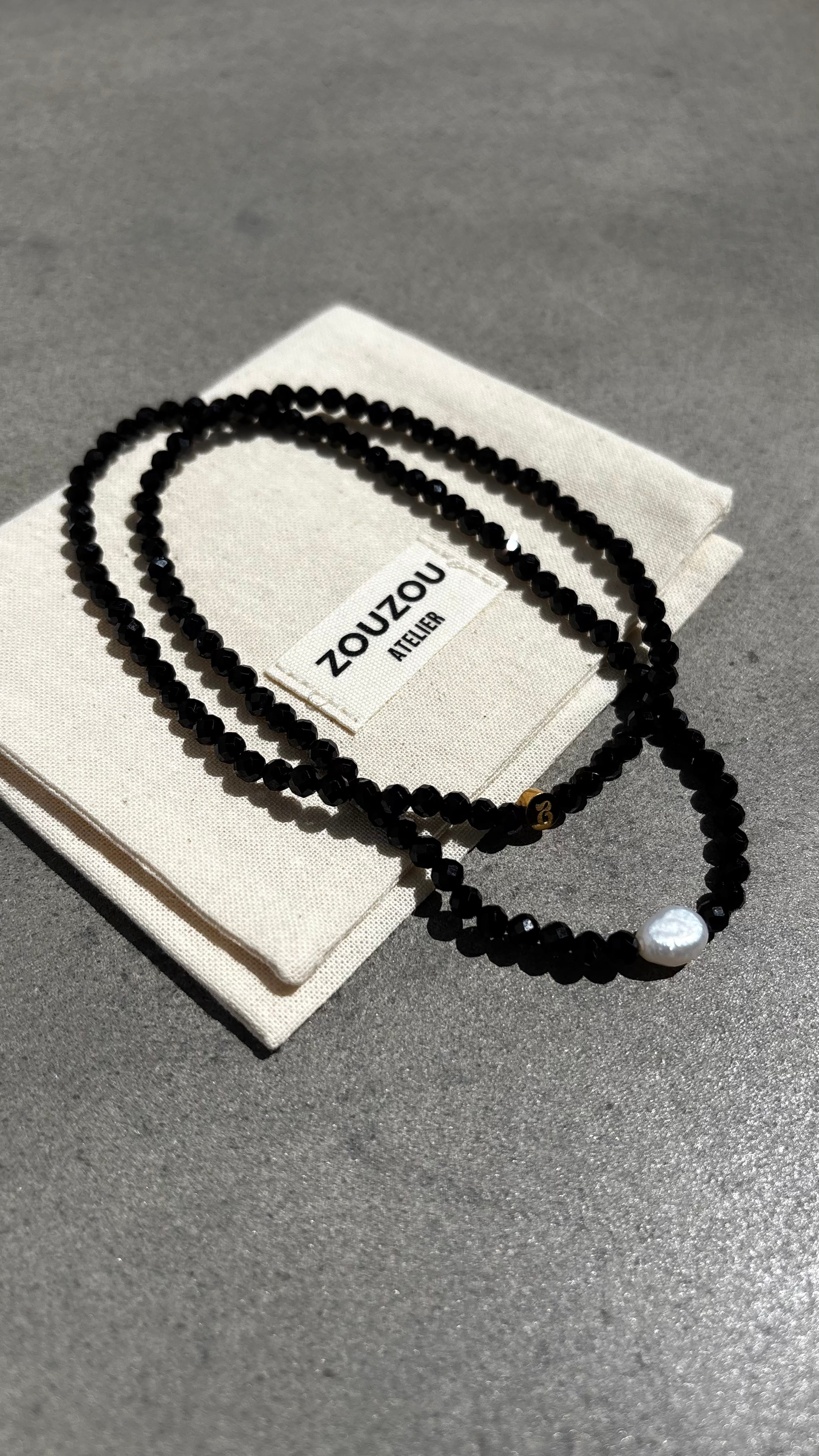 Black Spinel / Freshwater Pearl Necklace