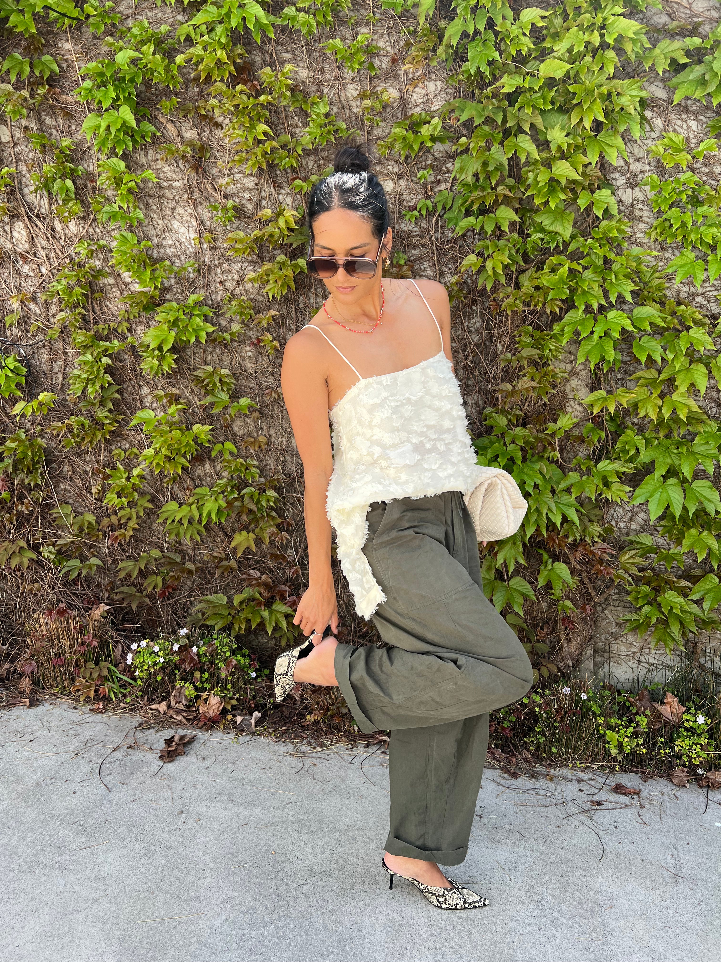 Stay Close Cami IVORY