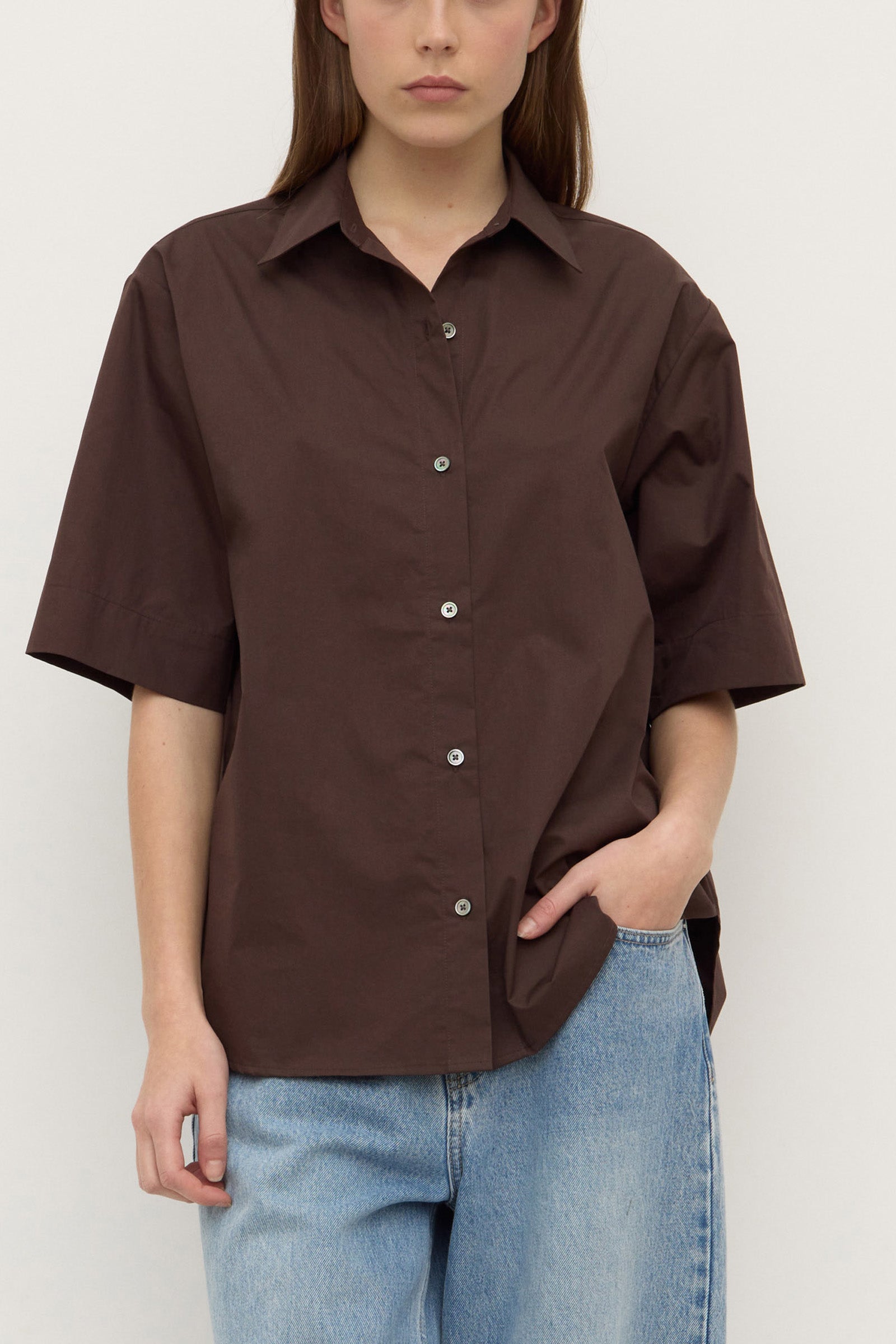 ASSEMBLY LABEL // Joni Short Sleeve Shirt GANACHE