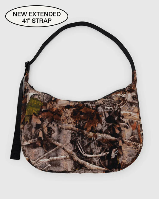 BAGGU // LARGE Nylon Crescent Bag PHOTO FOREST