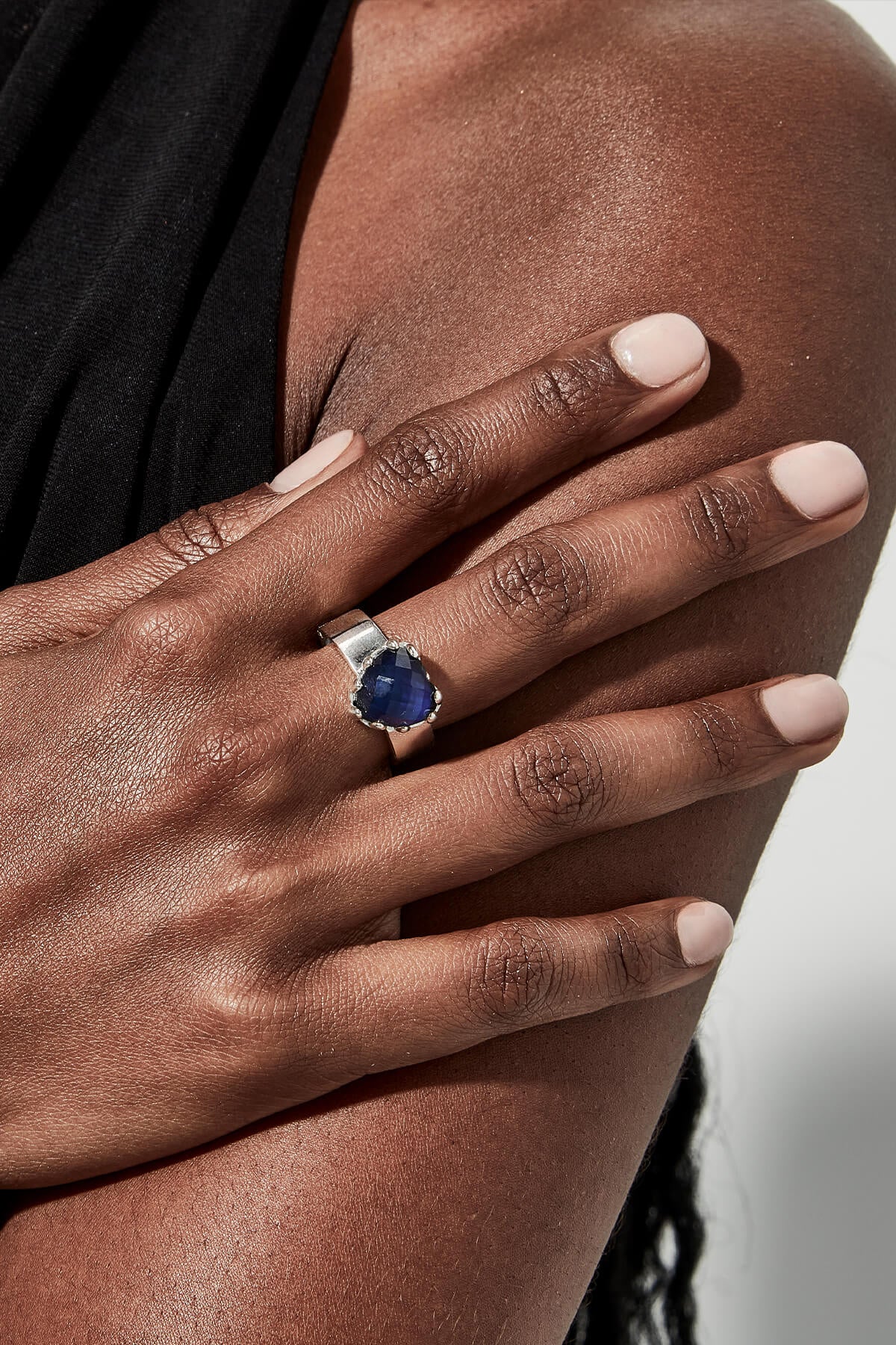 SGC // Love Claw Ring MOODSTONE