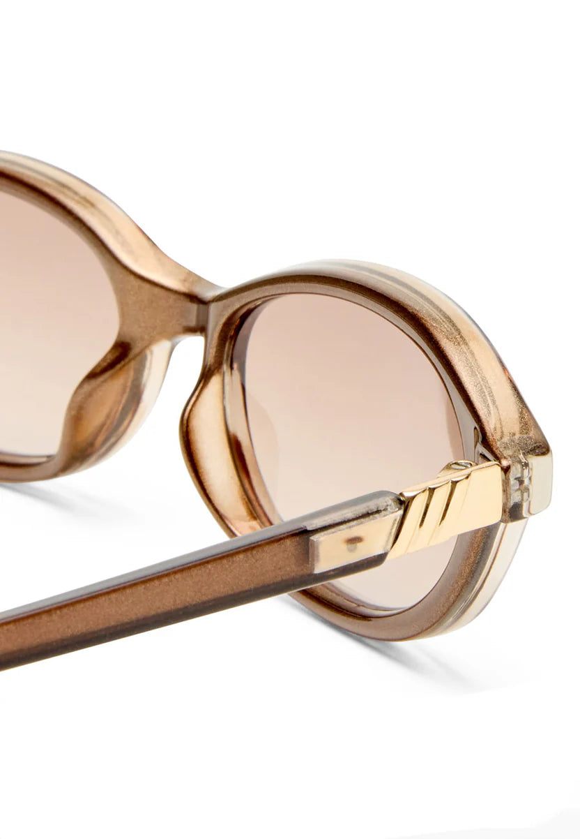 LE SPECS // Duskfall PEARL CHOCOLATE
