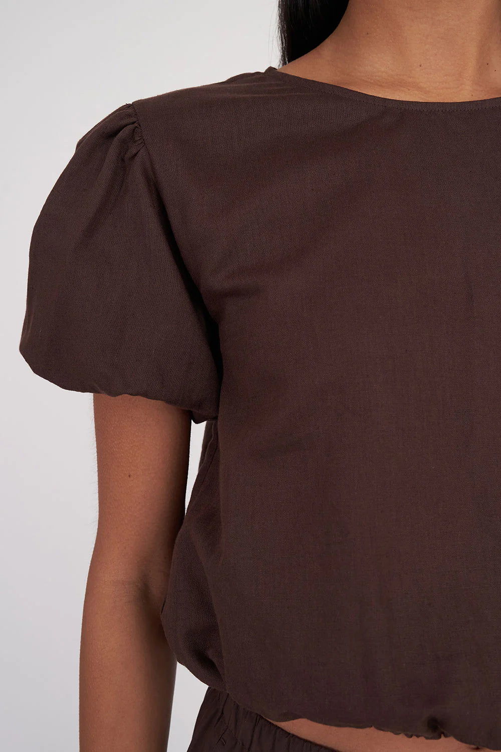 HUFFER // Lin-In Airy Top COCOA