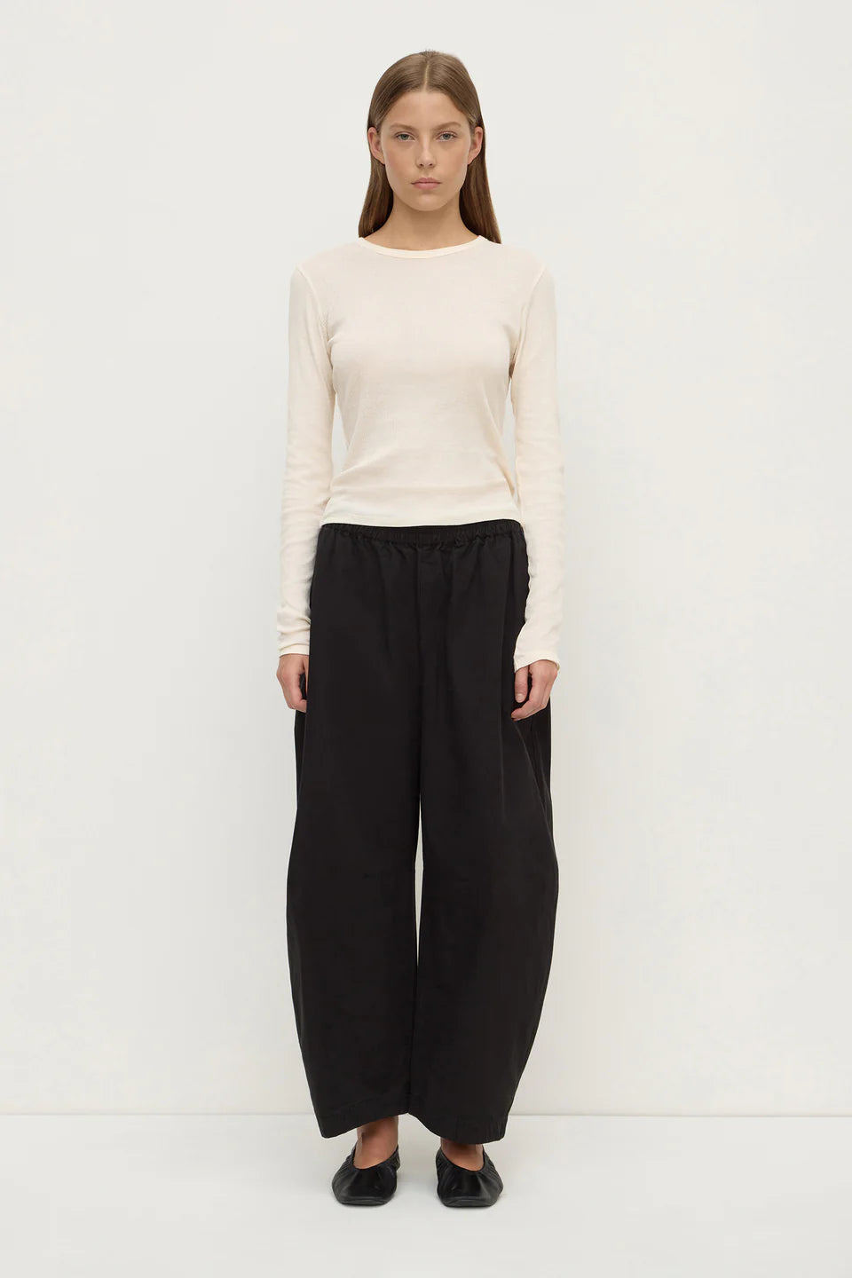 ASSEMBLY LABEL // Lola Barrel Pant BLACK