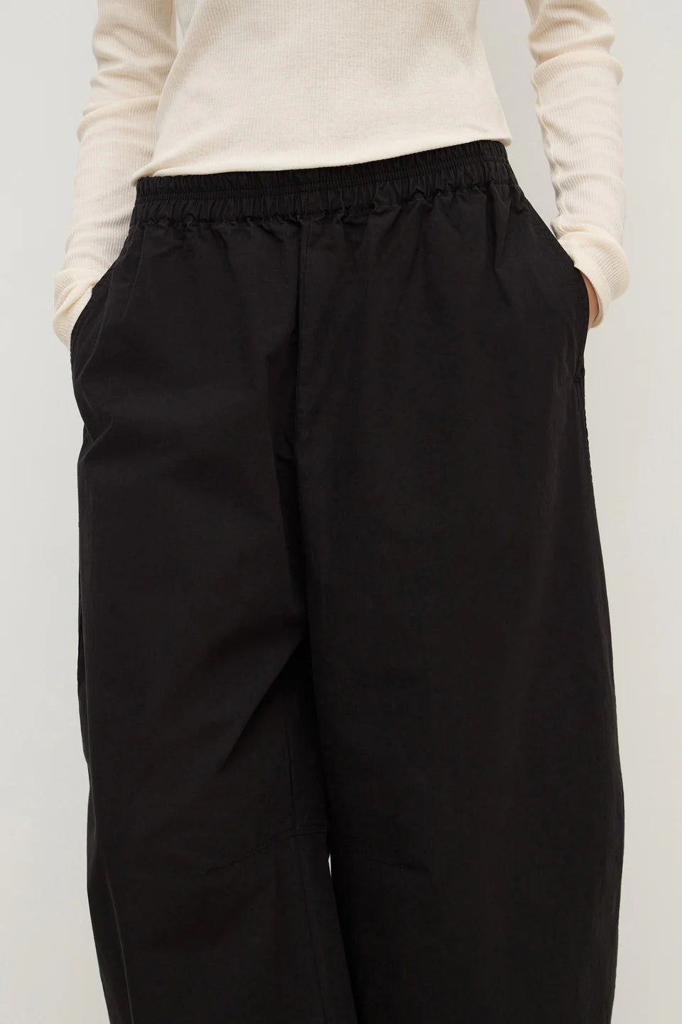 ASSEMBLY LABEL // Lola Barrel Pant BLACK