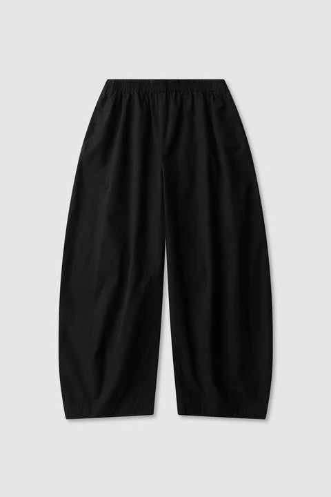 ASSEMBLY LABEL // Lola Barrel Pant BLACK