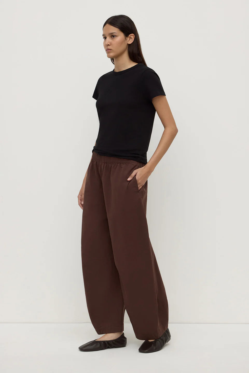ASSEMBLY LABEL // Lola Barrel Pant GANACHE