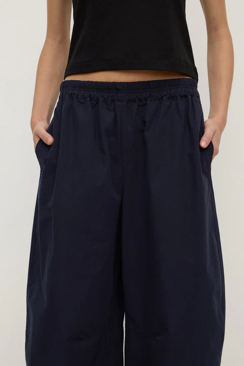 Lola Barrel Pant NAVY