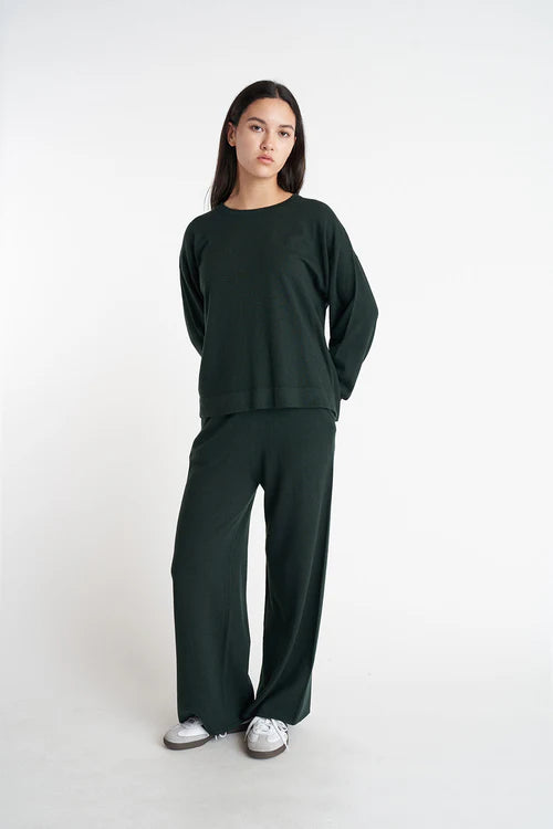HUFFER // Merino Neve Crew FOREST