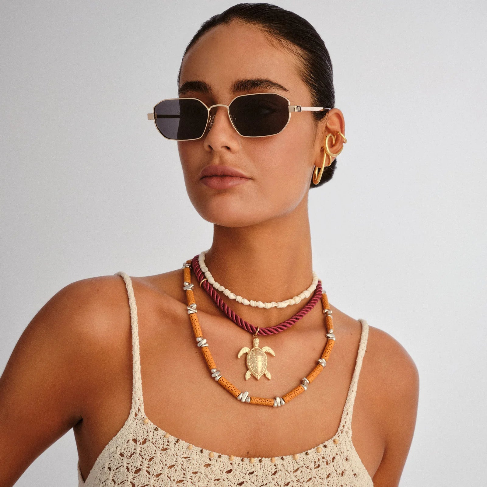 LE SPECS // Mythic GOLD