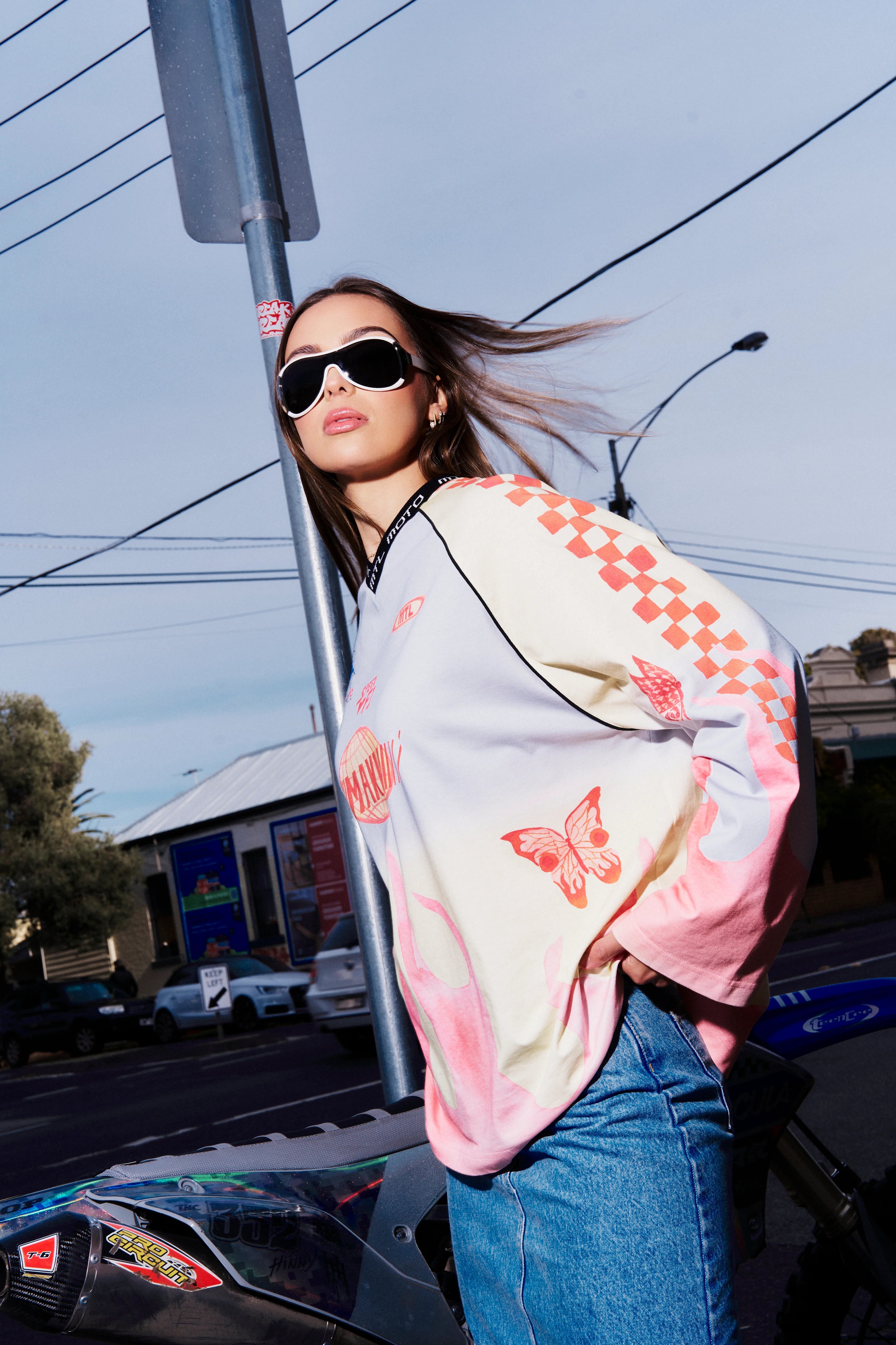 MAKU // Moto Long Sleeve Tee FIERY PINK