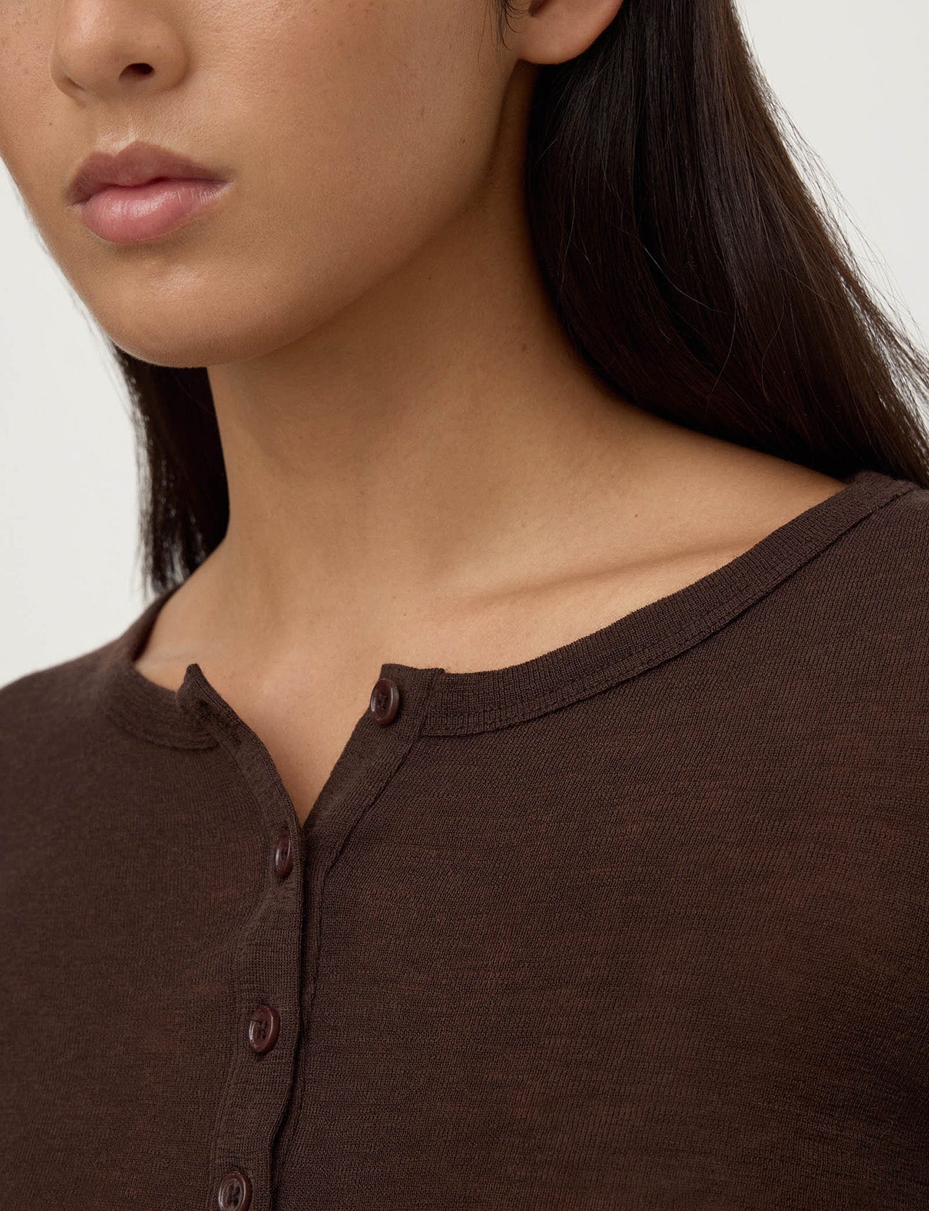 ASSEMBLY LABEL // Nora Merino Henley GANACHE
