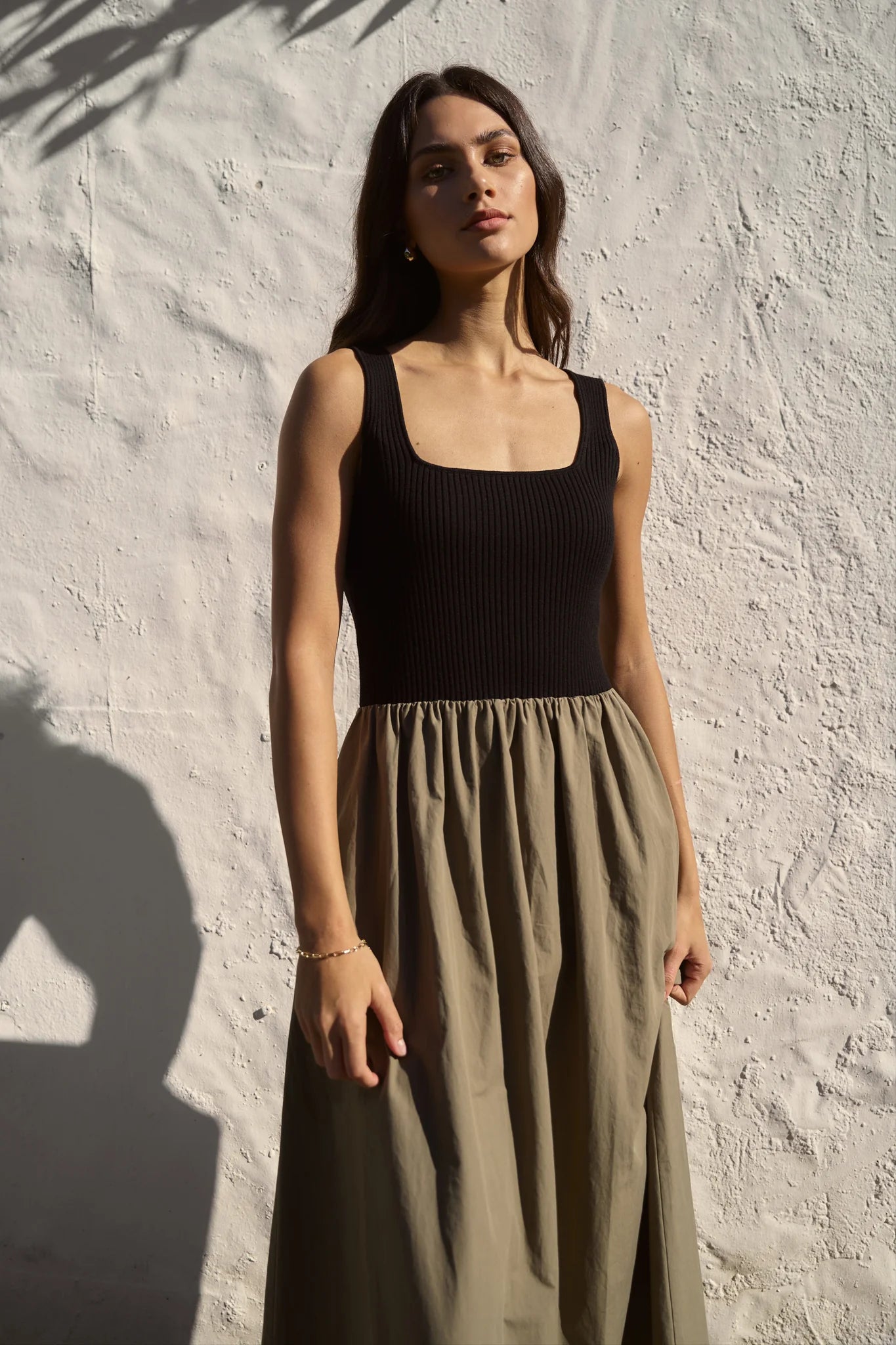 RE:UNION LABEL // Obsidian Contrast Midi Dress BLACK KHAKI